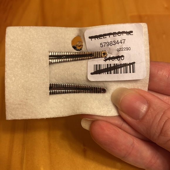 Free People Silver Tone Western Faux Turquoise Barrettes - Picture 3 of 3